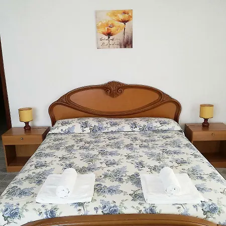 La Casa Di Merlino Apartment *