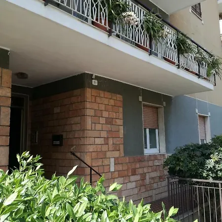 La Casa Di Merlino Santo Stefano al Mare