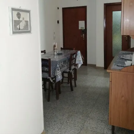 Lägenhet La Casa Di Merlino *